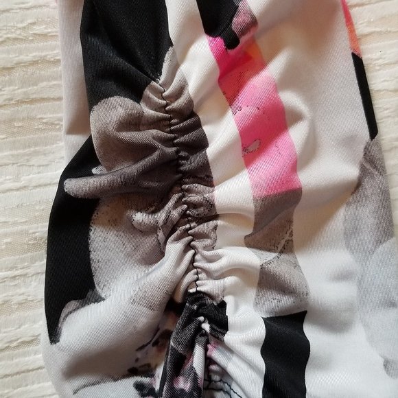 Floral Blouse, 2x - Picture 4 of 5